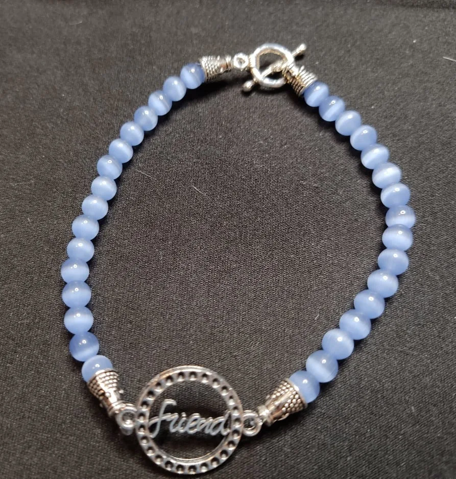 Œil de chat bleu porte-bonheur